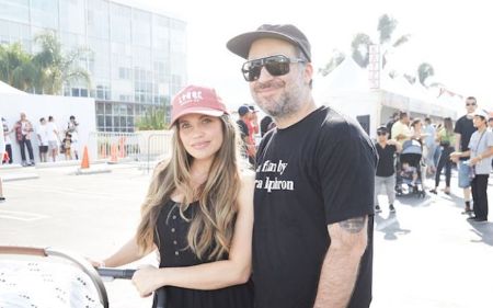 Danielle Fishel is married to Jensep Karp.
